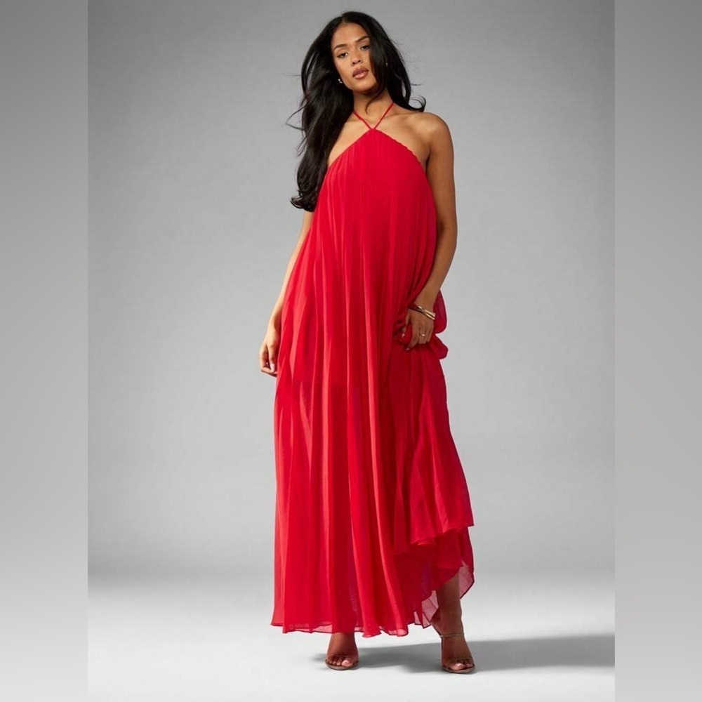 MISSGUIDED | Pleated Georgette Maxi Halter Dress